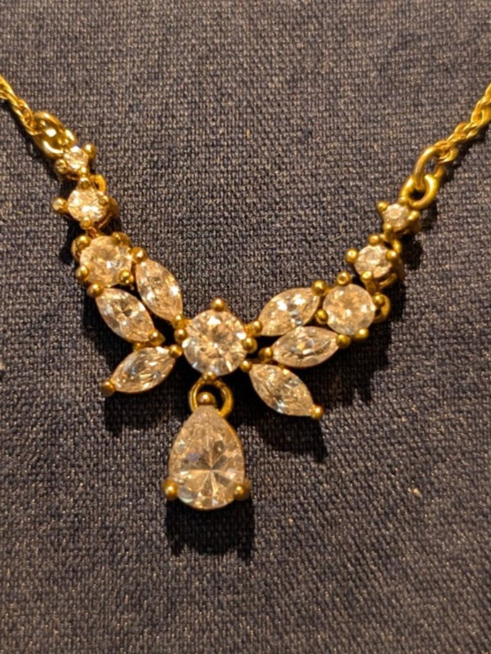 Vintage Signed AVON HS Honor Society Rhinestone Drop Statement Necklace Gold Ton